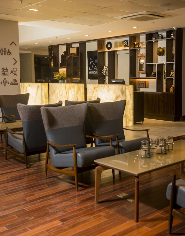 Hotel Luzeiros Recife Exterior foto The lounge at the airport