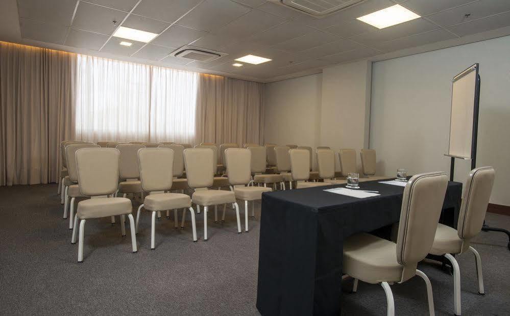 Hotel Luzeiros Recife Exterior foto Meeting room